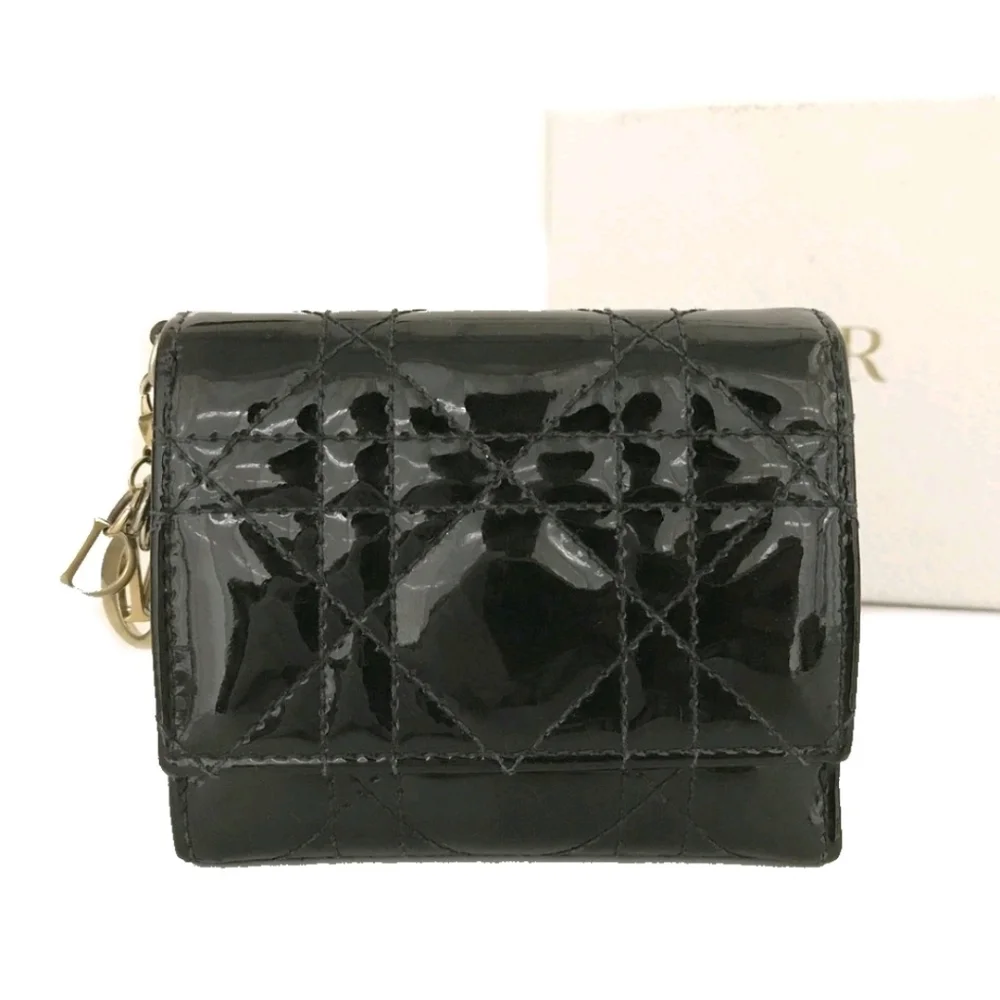 Lady Dior Gardenia Black Patent Cannage Calfskin Quilted Wallet W Charm